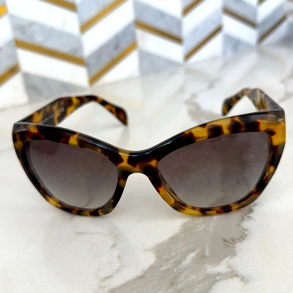 Prada Cat Eye Sunglasses Marbled Tortoise Brown Lens - Picture 4 of 15